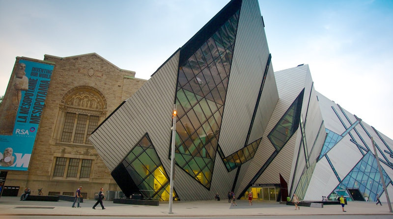 Bảo tàng Hoàng gia Ontario (ROM) - Toronto
