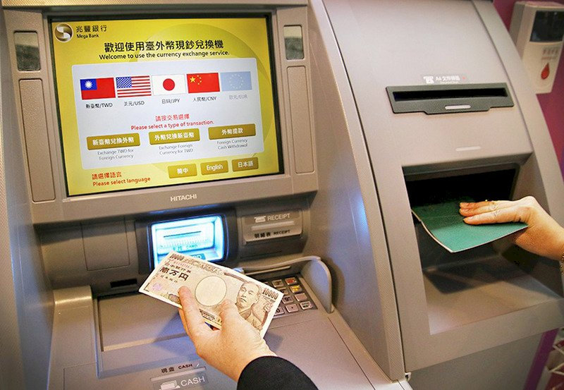 Kinh nghiệm săn vé máy bay giá rẻ đi Đài Loan - Đi Đài Loan có thể giao dịch đổi tiền tại đâu?