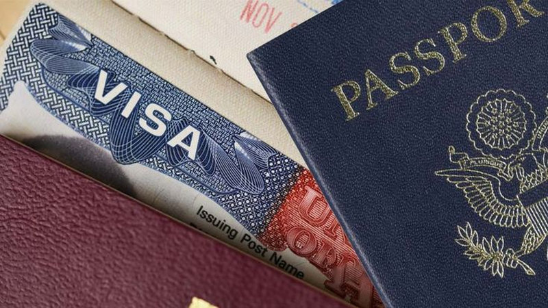 Đi du lịch vào thời tiết châu Âu tháng 6 thì hãy chuẩn bị visa cho các nước bạn muốn đến.