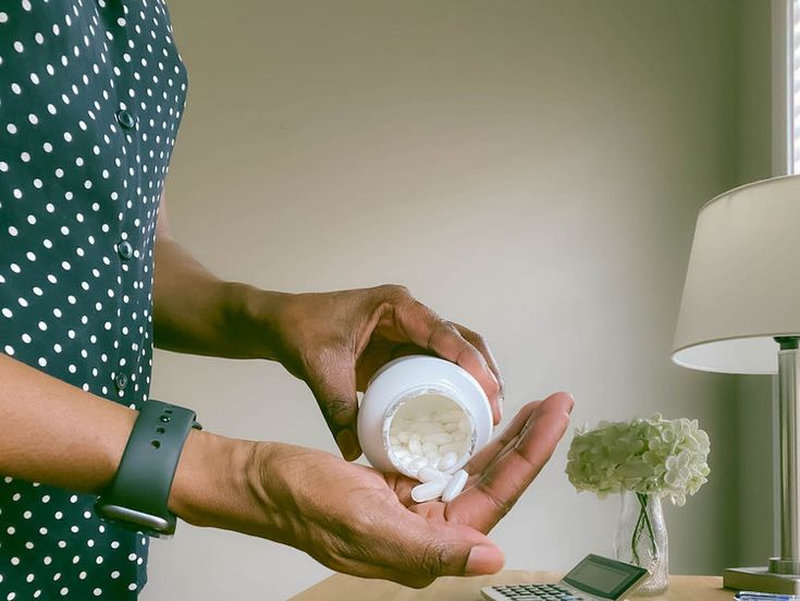 Chuẩn bị những loại thuốc cần thiết cho chuyến du lịch vào thời tiết châu Âu tháng 6 của bạn.