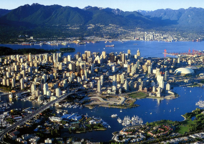 ve may bay di Vancouver
