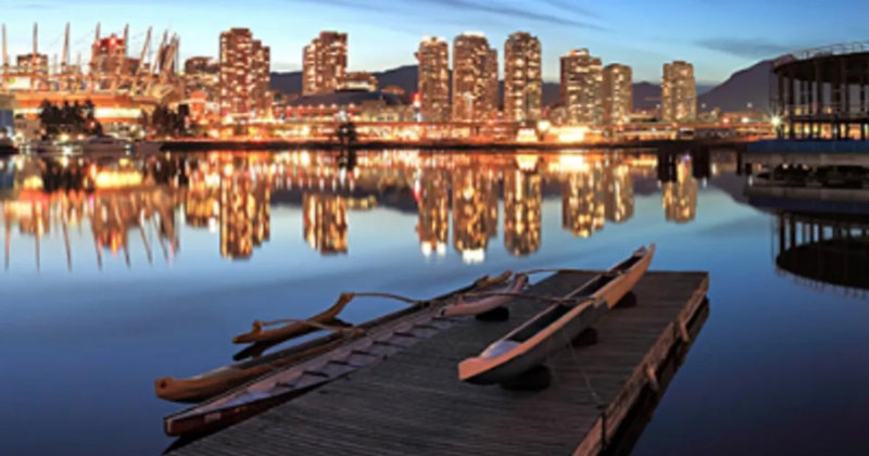 ve may bay di Vancouver